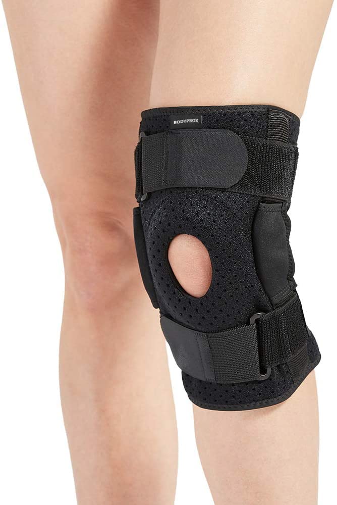 Knee brace with open patella